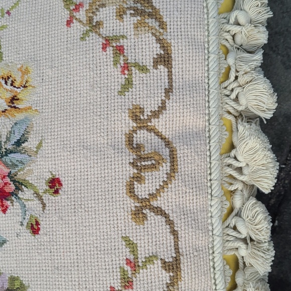 Aubusson  petit  point  floral  tassel  rectangular  pillow - Picture 8 of 16